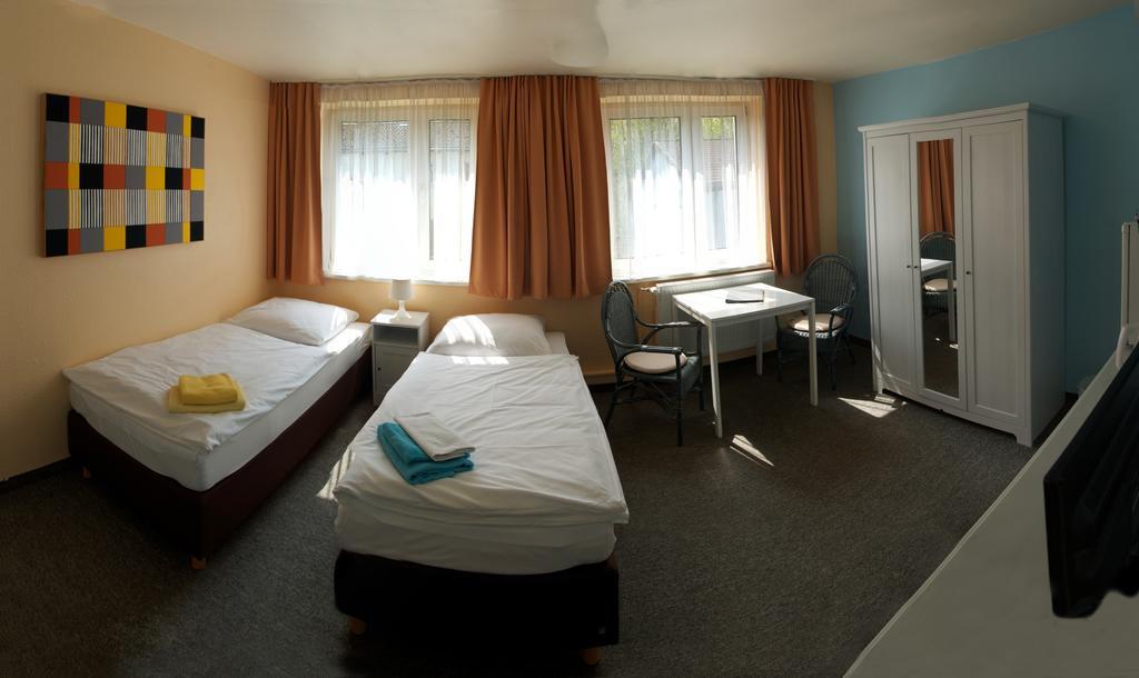 Apartmentpension Am Krongut Potsdam Rum bild