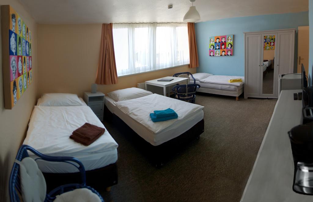 Apartmentpension Am Krongut Potsdam Rum bild