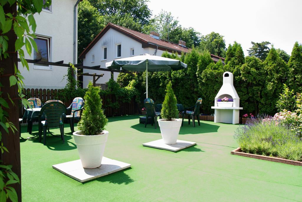 Apartmentpension Am Krongut Potsdam Exteriör bild